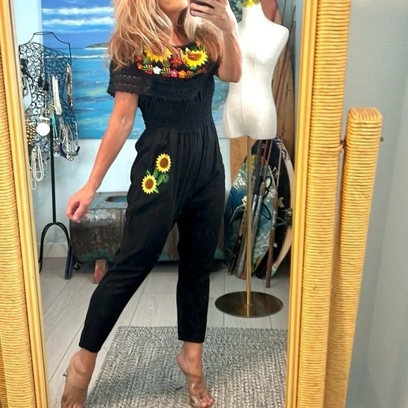 Kaktus,Fun, Funky,Firm Price,Beautifully Embroidered w/Vibrant Sunflowers,Size S - Picture 7 of 11